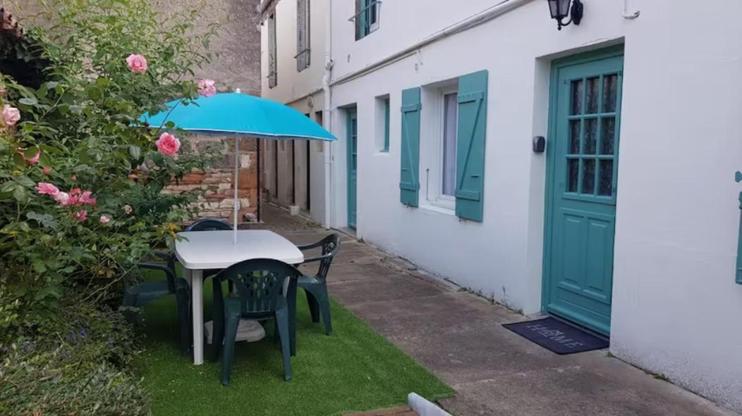Rnb Locations Macon Apartment Luaran gambar