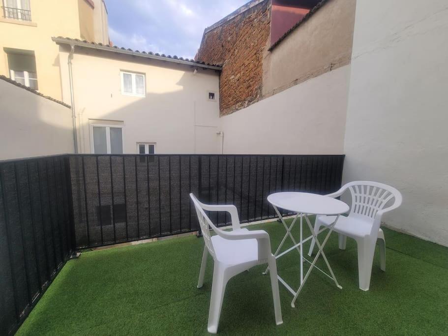 Rnb Locations Macon Apartment Luaran gambar